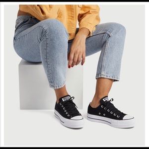 CONVERSE women’s lift low top platform sneakers